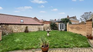 Photo 34- click for photo gallery